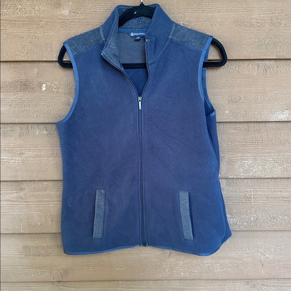 Brooks Brothers Fleece Navy Blue Men’s Vest with Herringbone Accents size Medium